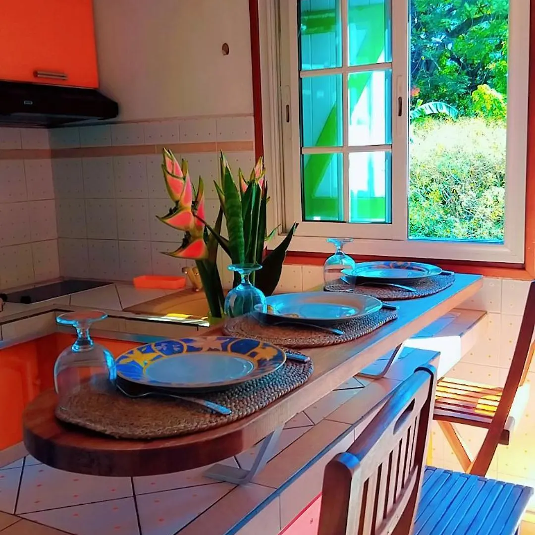 Tidododesiles Apartment Bouillante